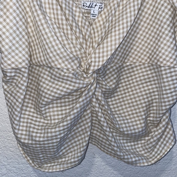 cute squared pattern Top 🤎 - Picture 2 of 3